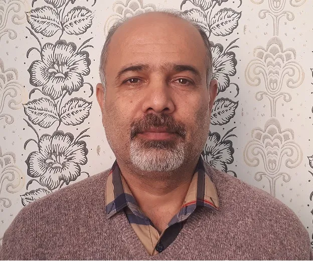 تصویر کارمند سعید معزی