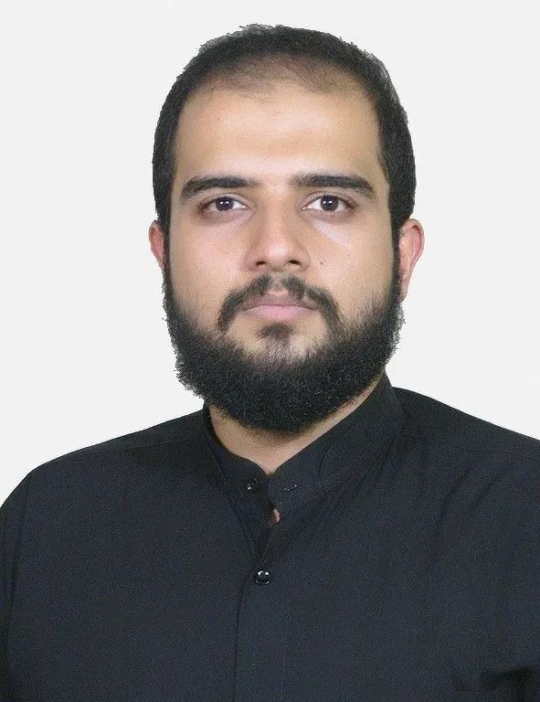 تصویر کارمند علیرضا ناییج
