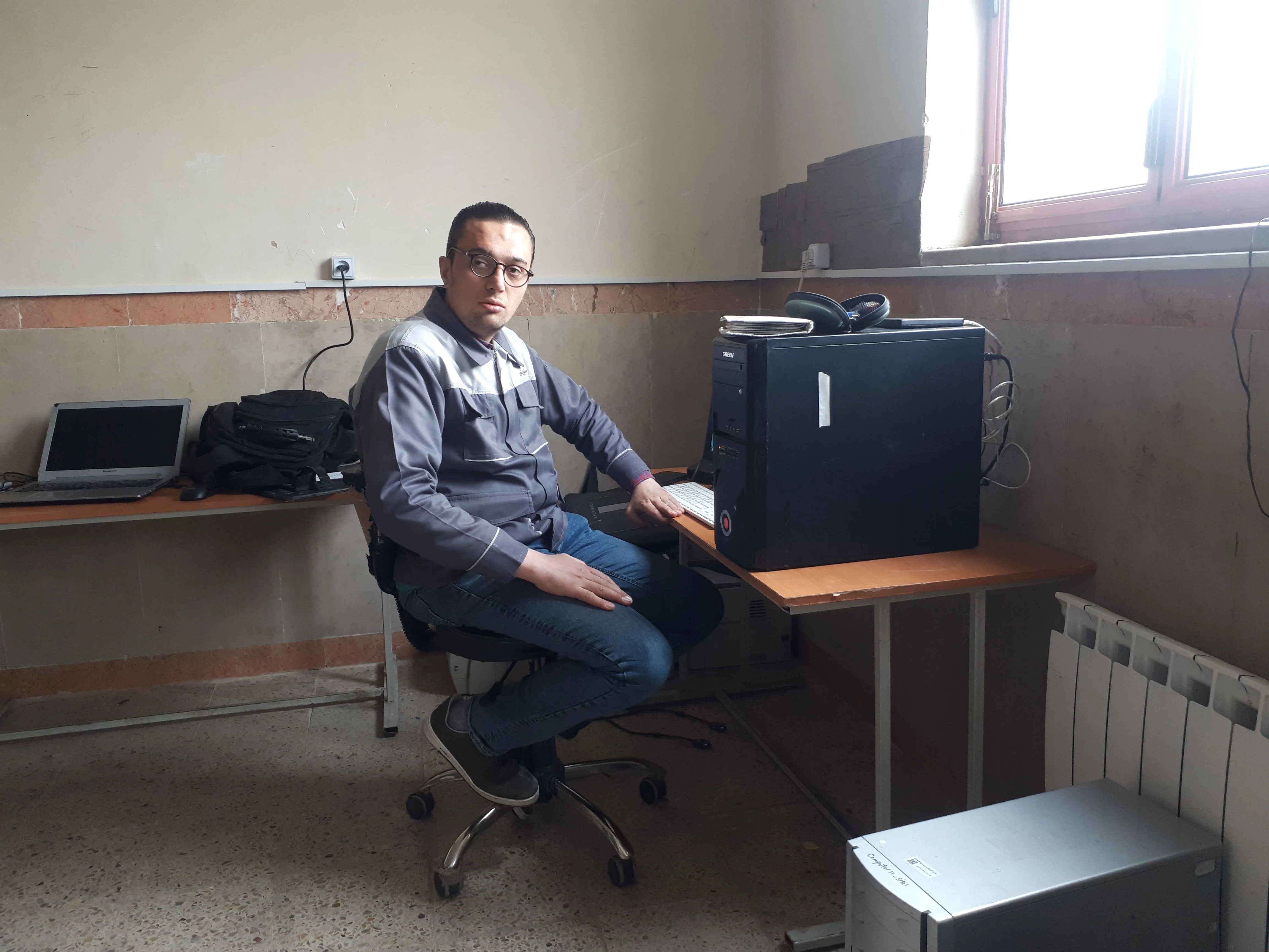 تصویر خبر نصب نرم افزارهای مورد نیاز و ویندوز